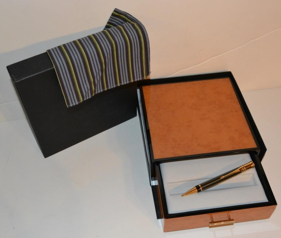 Parker - Duofold Chocolate Pinstripe Mechanical Pencil in Birdseye Maple Box