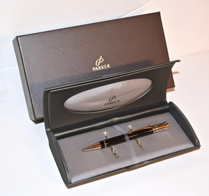 PARKER Duofold Rollerball - Black Finish