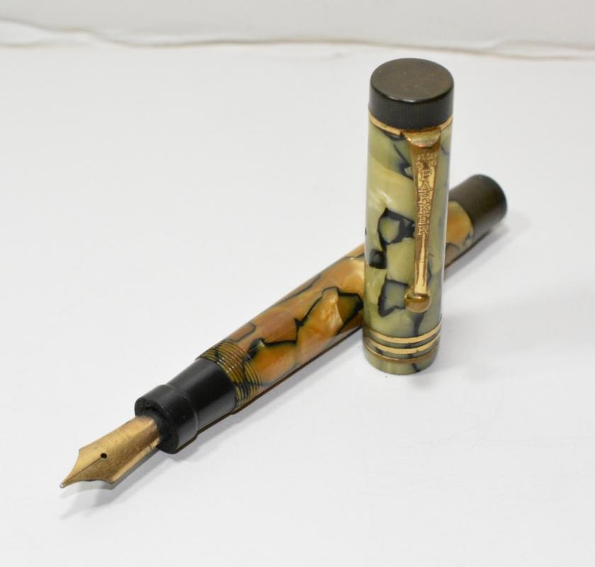 Vintage Parker Duofold Fountain Pen