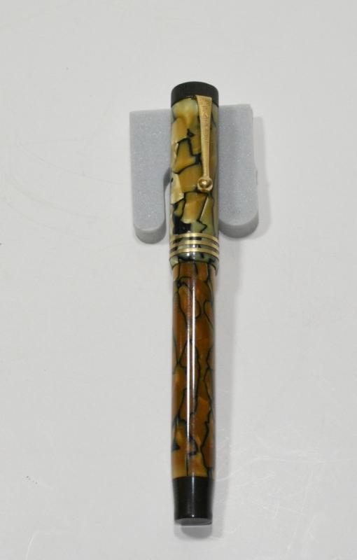 Parker Duofold Lucky Curve Fountain Pen