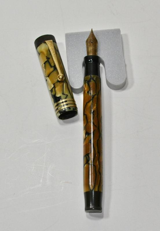 Parker Duofold Lucky Curve Fountain Pen