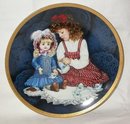 ANTIQUE DOLL COLLECTOR PLATE