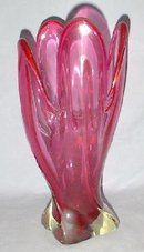 BEAUTIFUL ITALIAN ART GLASS VASE
