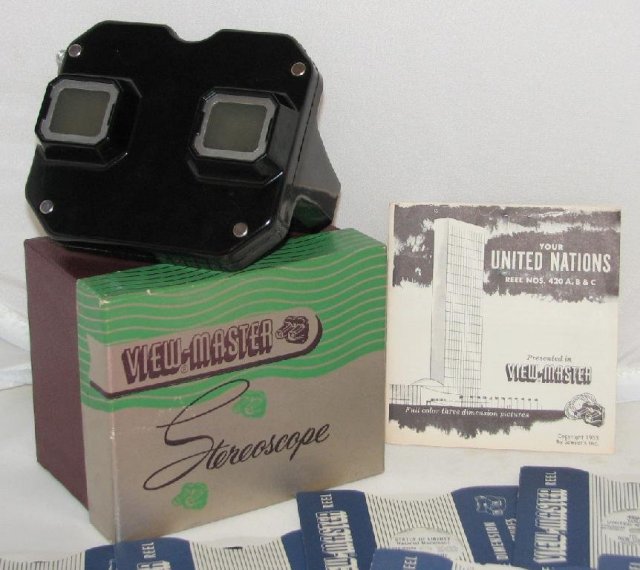 1950s VIEWMASTER WITH NEW YORK REELS