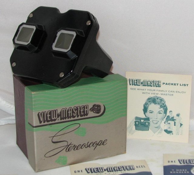 1950s VIEWMASTER WITH CALIFORNIA REELS