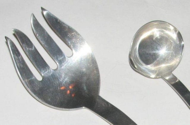 TWO STERLING SILVER PIECES BY F. RAMIREZ