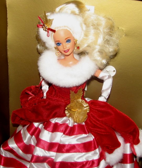 PEPPERMINT PRINCESS BARBIE MIB