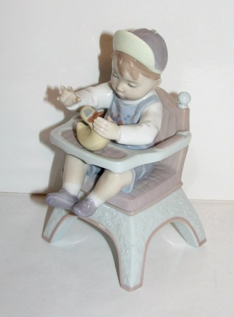 LLADRO FIGURINE #6300 - TODDLER BOY WITH RUBBER DUCKY
