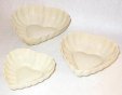 SET OF BELLEEK HEART SHAPED BOWLS