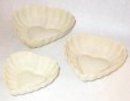 SET OF BELLEEK HEART SHAPED BOWLS