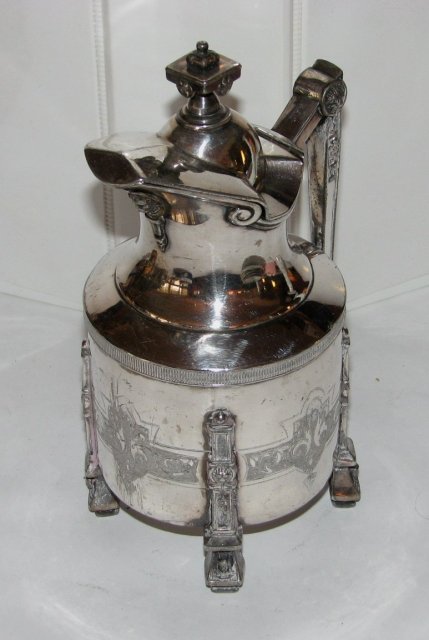 VICTORIAN ERA SILVERPLATE TEAPOT