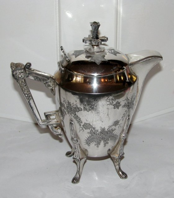LOVELY SILVERPLATE TEAPOT - FLORAL MOTIF