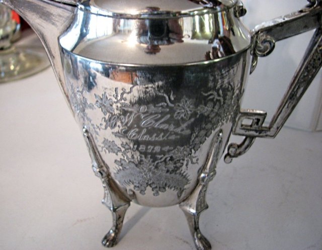 LOVELY SILVERPLATE TEAPOT - FLORAL MOTIF