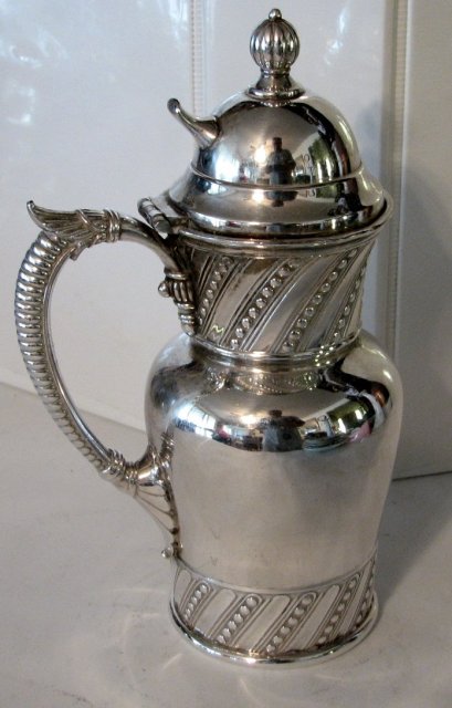 BEAUTIFUL VINTAGE SILVERPLATE CREAMER
