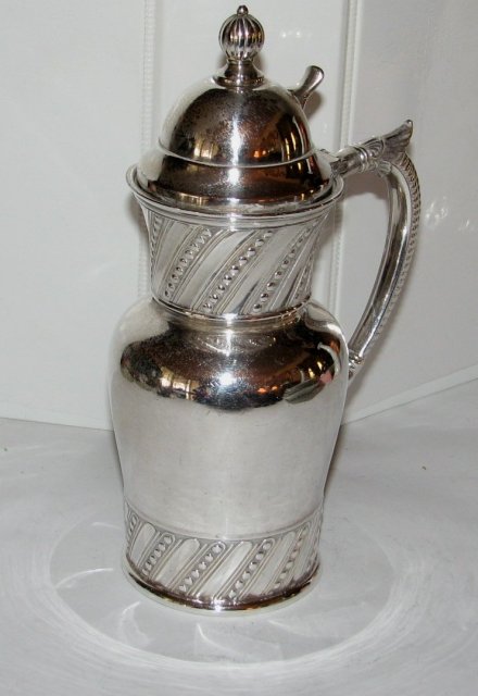 BEAUTIFUL VINTAGE SILVERPLATE CREAMER