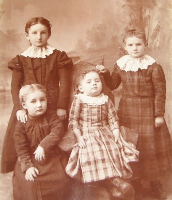 Four Girls from Kansas - CABINET CARD