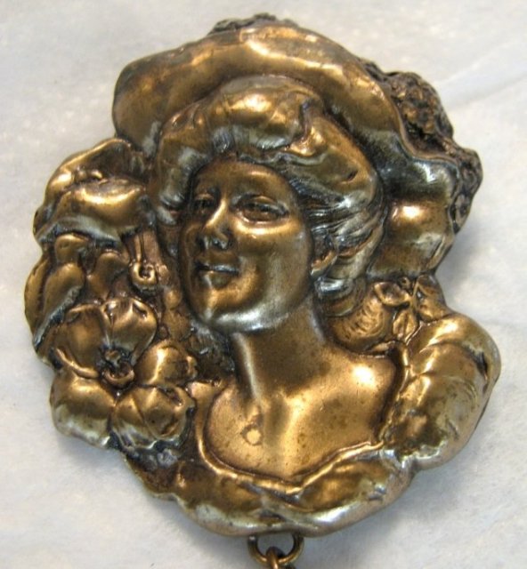 Gibson Girl Hanging Locket Brooch