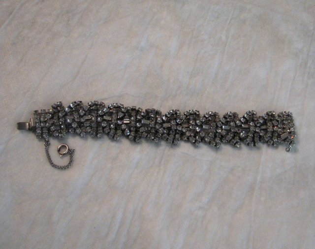 Stunning Hobe Rhinestone Bracelet