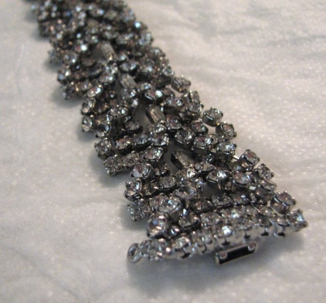 Stunning Hobe Rhinestone Bracelet