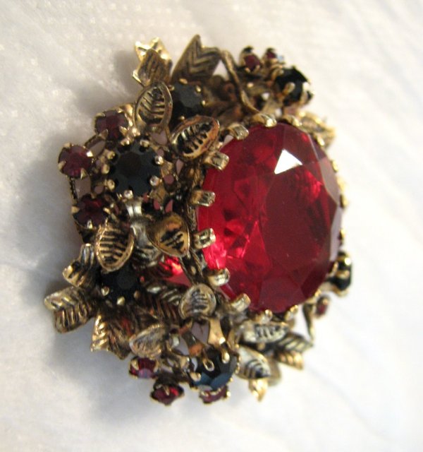 Vintage Red Stone Floral Brooch