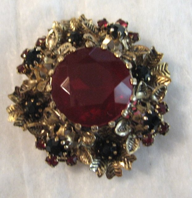 Vintage Red Stone Floral Brooch
