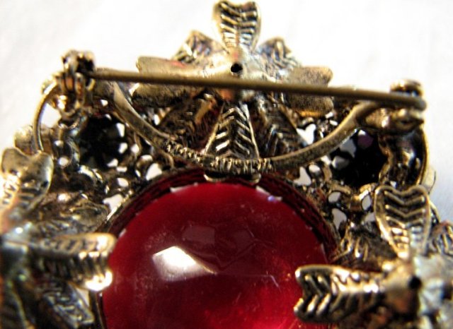 Vintage Red Stone Floral Brooch