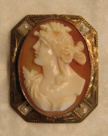 19th Century Left Facing Shell Cameo Brooch with Seed Pearl Accents