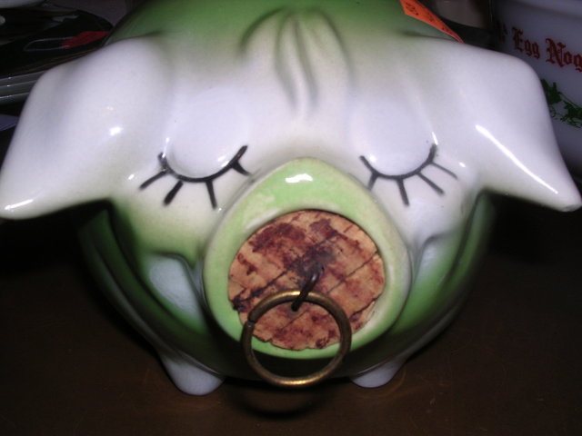 HULL CORKY PIG BANK LIME GREEN BULLS EYE