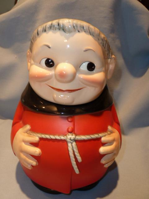 GOEBEL CARDINAL TUCK RED COOKIE JAR K29