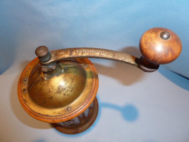 ANTIQUE F&B TRE-SPADE ROUND COFFEE GRINDER