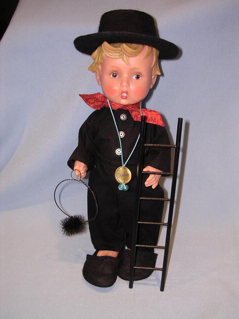 GOEBEL HUMMEL