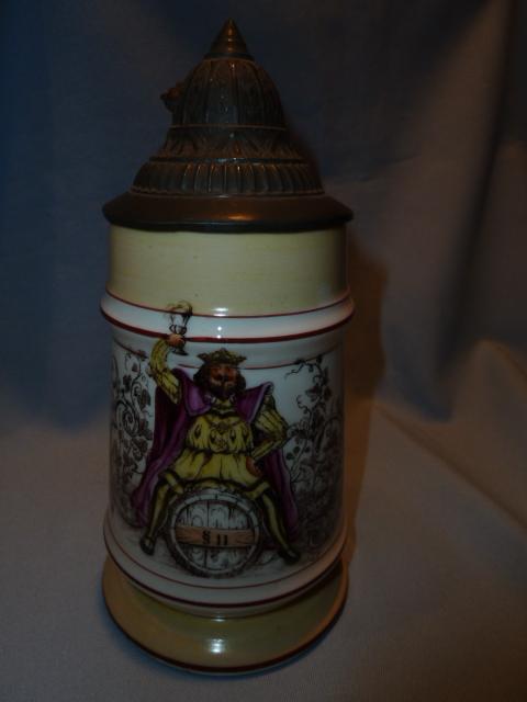 ANTIQUE GERMAN LIDDED BEER STEIN KING ON BARREL WITH LITHO BOTTOM C. 1890