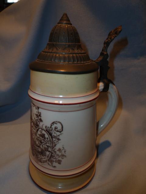 ANTIQUE GERMAN LIDDED BEER STEIN KING ON BARREL WITH LITHO BOTTOM C. 1890