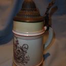 ANTIQUE GERMAN LIDDED BEER STEIN KING ON BARREL WITH LITHO BOTTOM C. 1890
