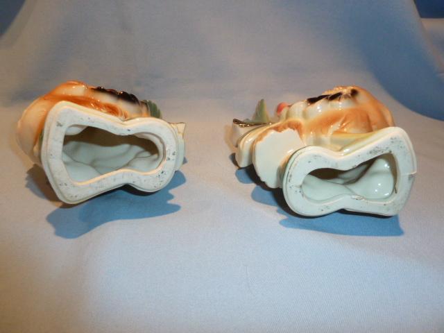 VINTAGE ROYAL COPLEY SET OF HEN AND ROOSTER CHICKENS