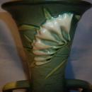 ROSEVILLE FREESIA 124-9 GREEN HANDLED VASE