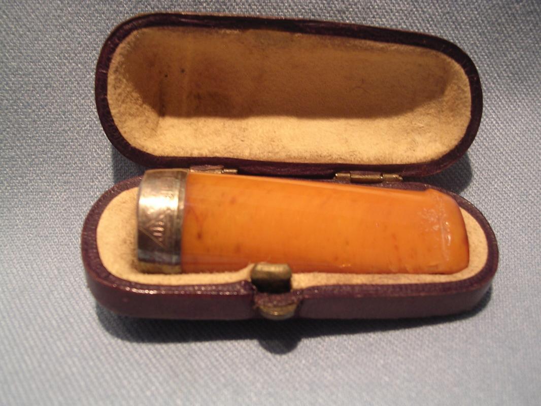 ANTIQUE CIGAR HOLDER BUTTERSCOTCH BAKELITE CATALIN, SILVER BAND, FITTED CASE