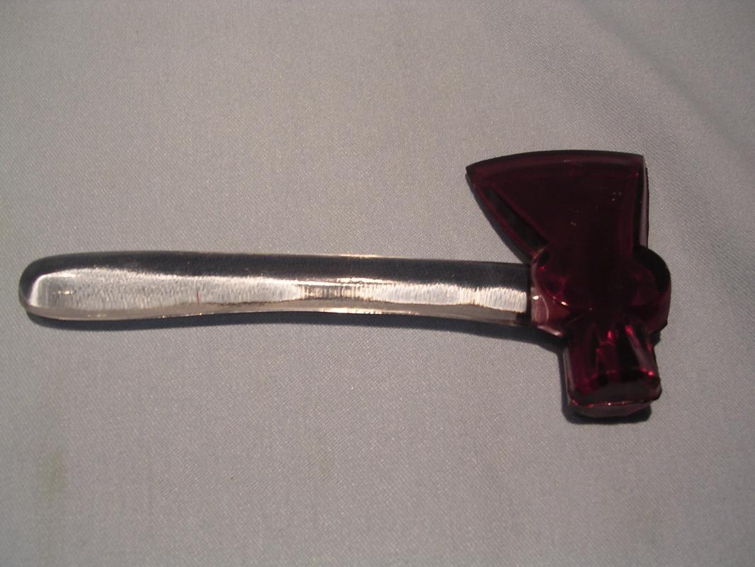 ANTIQUE FLASH GLASS HATCHET PAPER WEIGHT 1911