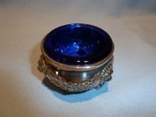 VINTAGE SILVER PLATE FOOTED OPEN SALT WITH COBALT BLUE LINER