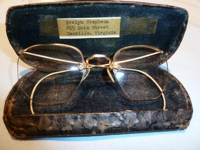 ANTIQUE ARTCRAFT NOKORRR EYE GLASSES SPECS WITH ORIGINAL CASE