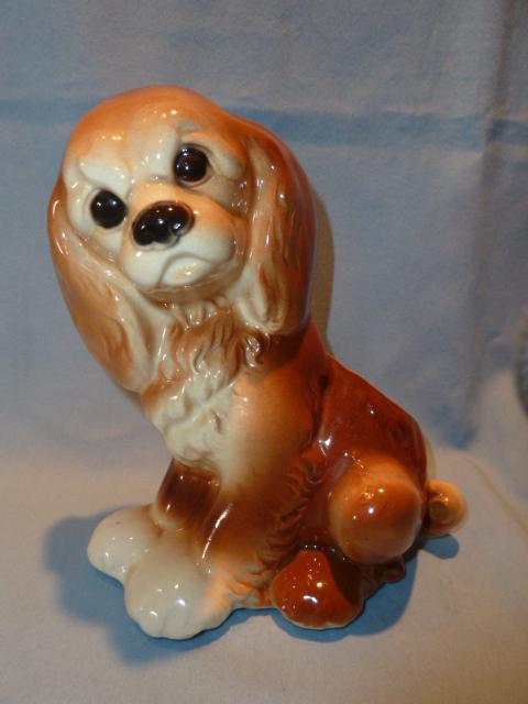 ROYAL COPLEY SITTING SPANIEL PLANTER