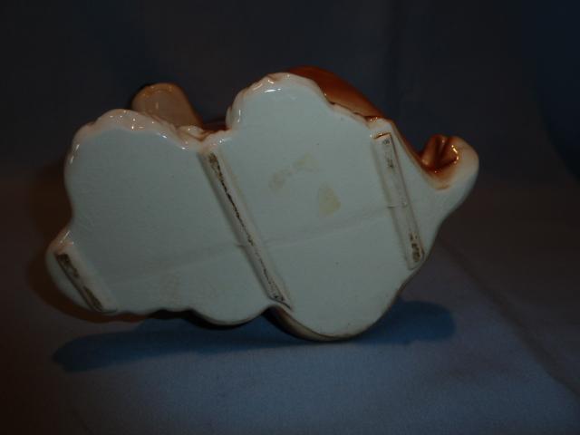 ROYAL COPLEY SITTING SPANIEL PLANTER