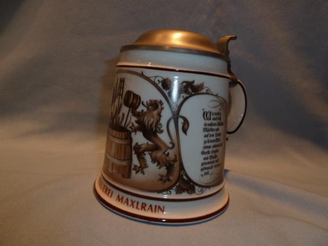 VINTAGE GERMAN SCHLOSSBRAUEREI MAXLRAIN, BAVARIA LIDDED .5L BEER STEIN