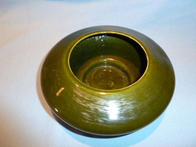 FREEMAN & MCFARLIN CALIFORNIA POTTERY GREEN DECO PLANTER