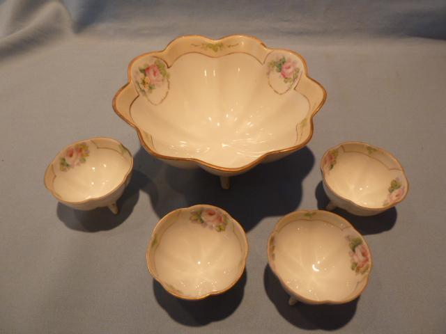 ANTIQUE NIPPON 5 PIECE NUT MINT BOWL SET FLORAL