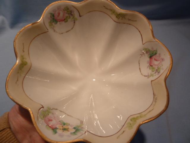 ANTIQUE NIPPON 5 PIECE NUT MINT BOWL SET FLORAL