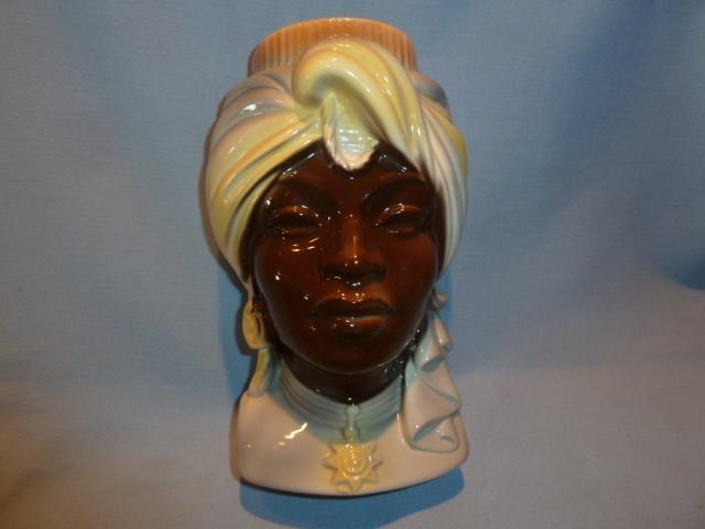 ROYAL COPLEY BLACKAMOOR WALL POCKET PLANTER