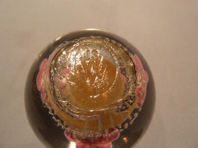 WEST VIRGINIA GLASS MEDIUM PINK FLOWER BUBBLE GLASS PAPERWEIGHT