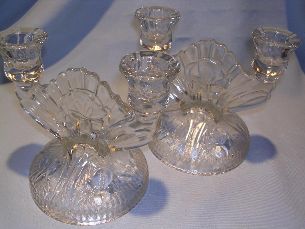 CLEAR JEANNETTE IRIS & HERRINGBONE FOOTED WATER TUMBLER GLASS