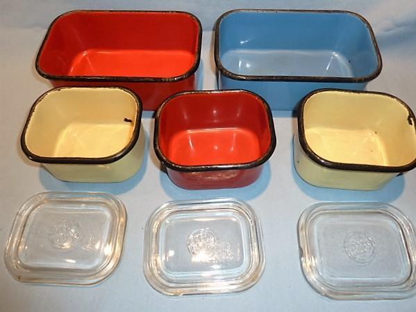 8 PIECE SET VINTAGE BECO WARE GRANITE ENAMEL REFRIGERATOR SET COLORS
